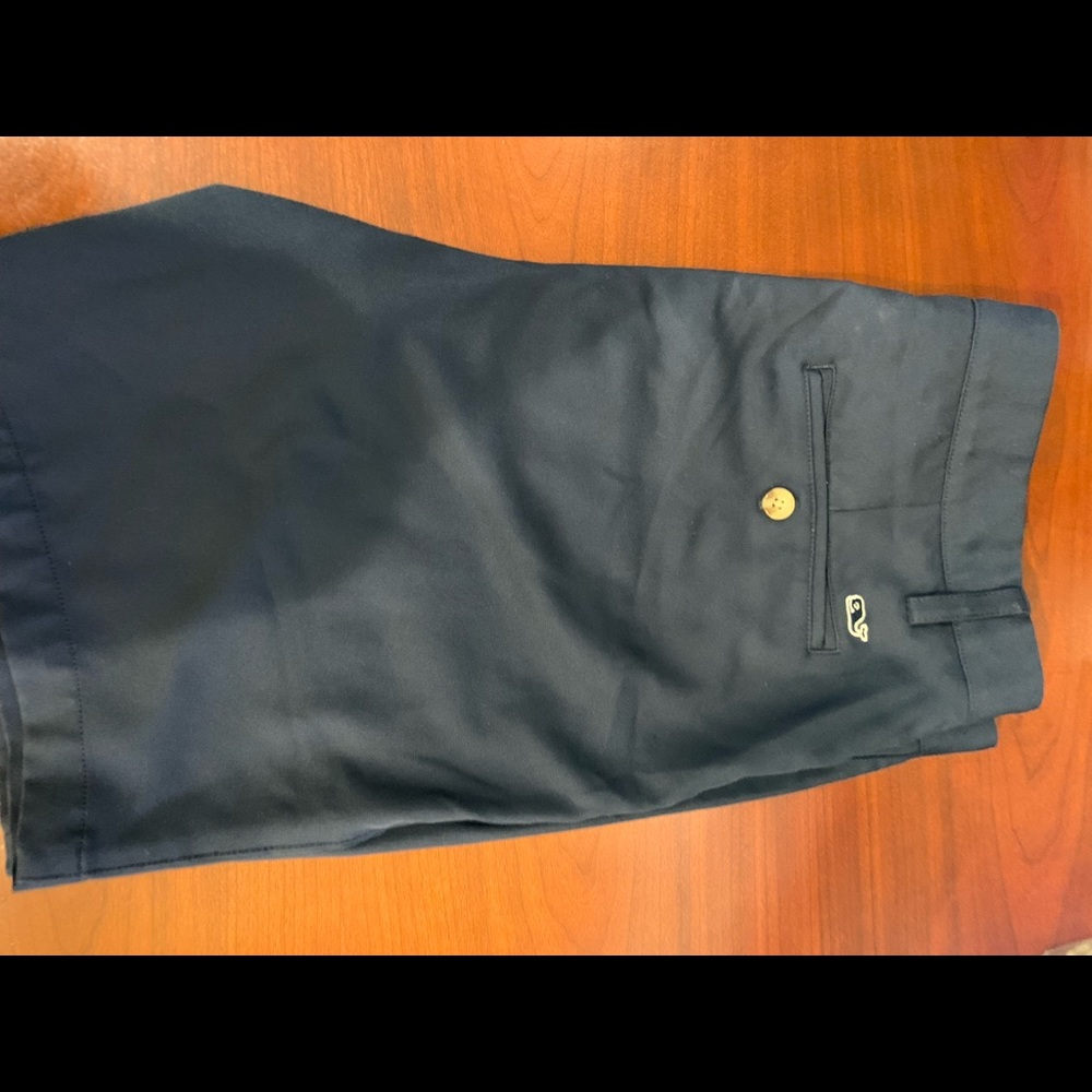 Vineyard Vines 9 inch Links Shorts